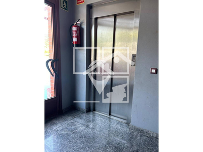 Inmueble en Calle MIQUEL CRUSAFONT I PAIRO    , Barcelona