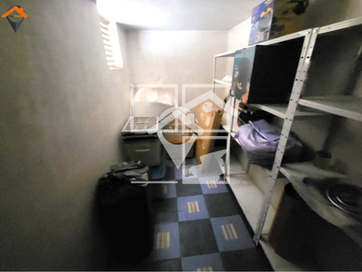 Inmueble en Calle Vallès    2º, Barcelona