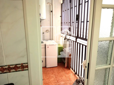 Local en Calle Sicília    , Santa Coloma de Gramanet Barcelona