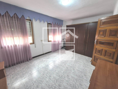 Inmueble en Grupo Virgen de la Salud    8º, Barcelona