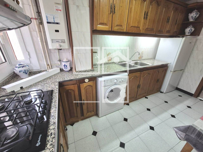 Inmueble en Grupo Virgen de la Salud    8º, Barcelona