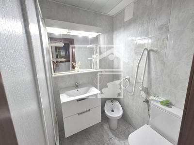 Inmueble en Grupo Virgen de la Salud    8º, Barcelona