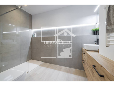 Inmueble en Calle Salmerón    , Barcelona