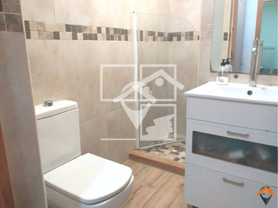 Inmueble en Calle Alps    BAJOS, Barcelona