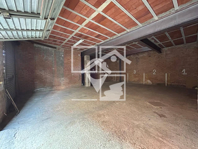 Inmueble en Calle Olot    , Barcelona