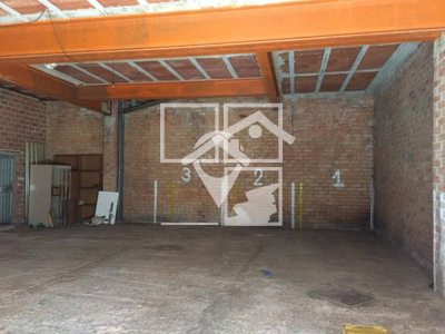 Inmueble en Calle Olot    , Barcelona