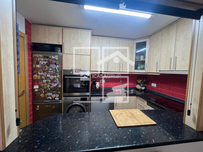 Inmueble en Plaza Josep Sapés Esmendia    , Barcelona