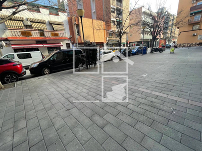 Local en Calle Lleida    , Moncada y Reixach Barcelona