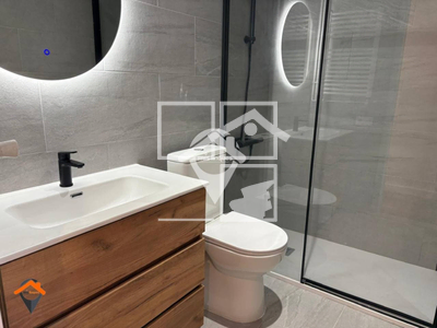 Local en Avenida Alcalde Moix    Bajo, Sabadell Barcelona