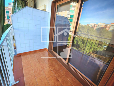 Inmueble en Avenida Can Serra    5, Barcelona