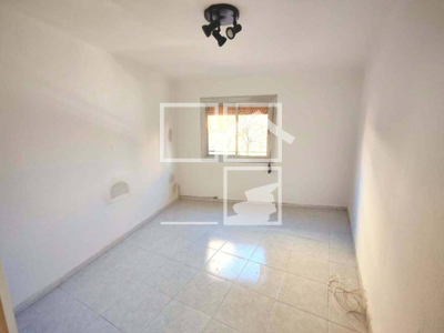 Local en Calle Floridablanca   23 Entresuelo, Badalona Barcelona