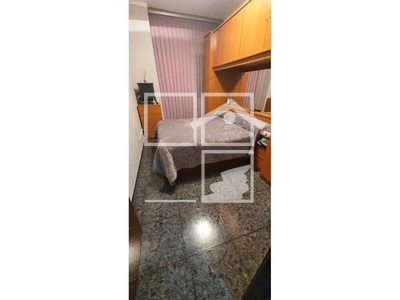 Inmueble en Calle Ponent    ENTRESUELO, Barcelona