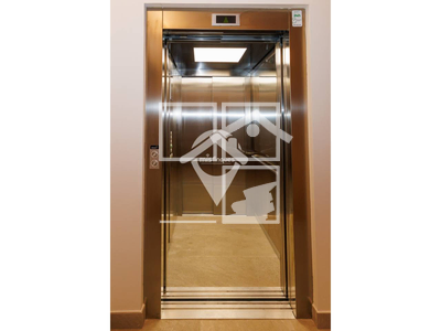 Inmueble en Avenida Pau Casals    Bajo, Barcelona