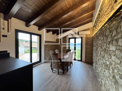 Local en La Vall d'en Bas Girona