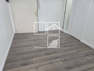 Inmueble en Plaza Clavé    1º, Barcelona