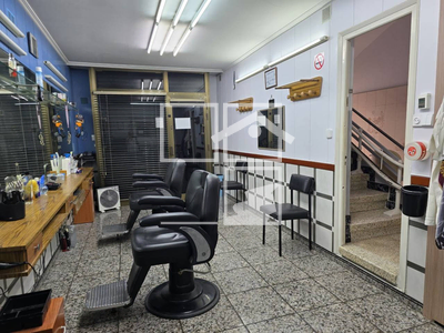 Inmueble en Calle Bages    bajos, Barcelona