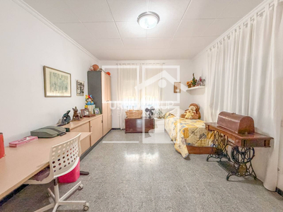 Inmueble en Calle Fuente de Santa Teresa Número 1  , Barcelona