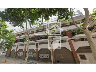 Inmueble en Calle Doctor Robert    Parquing, Barcelona