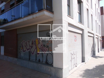 Local en Calle CATARINA ALBERT    , Terrassa Barcelona