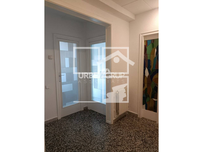 Inmueble en Calle Alguersuari i Pascual   5 3, Barcelona