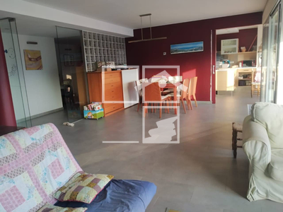 Local en Olot Girona