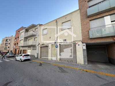 Local en Calle Emperatriz Eugenia    , Terrassa Barcelona